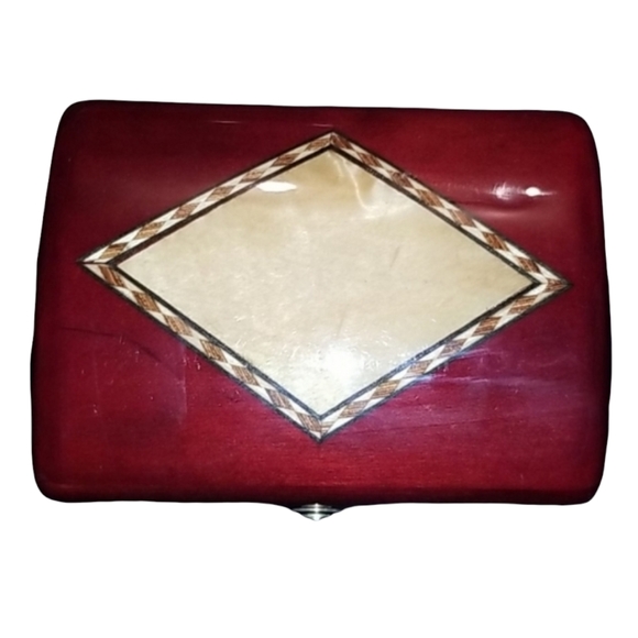 Vintage Musical Jewelry Box - Picture 2 of 7